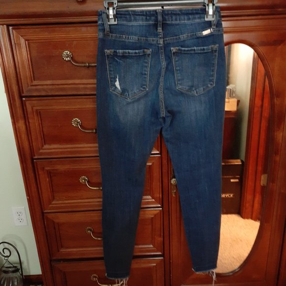 Kancan Dark Wash Distressed and Fringed Ankle Jeans - Size 5/26L - Picture 2 of 12